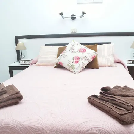 Calo Apartment *